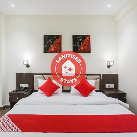 Oyo 63134 Hotel Red Queen Raigarh Luaran gambar