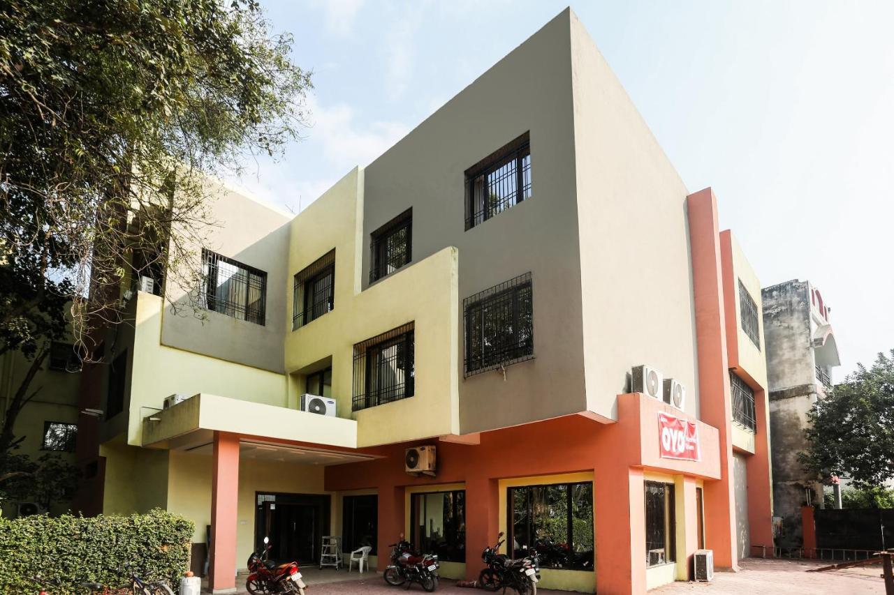 Oyo 63134 Hotel Red Queen Raigarh Luaran gambar