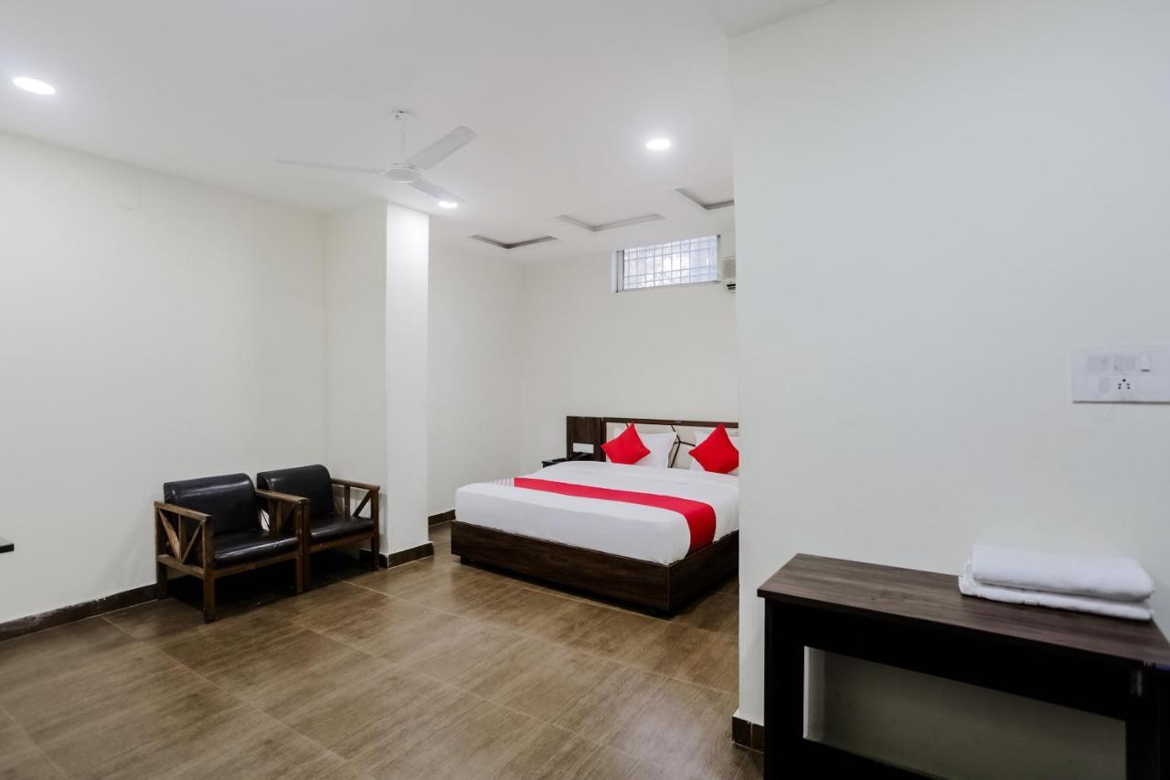 Oyo 63134 Hotel Red Queen Raigarh Luaran gambar
